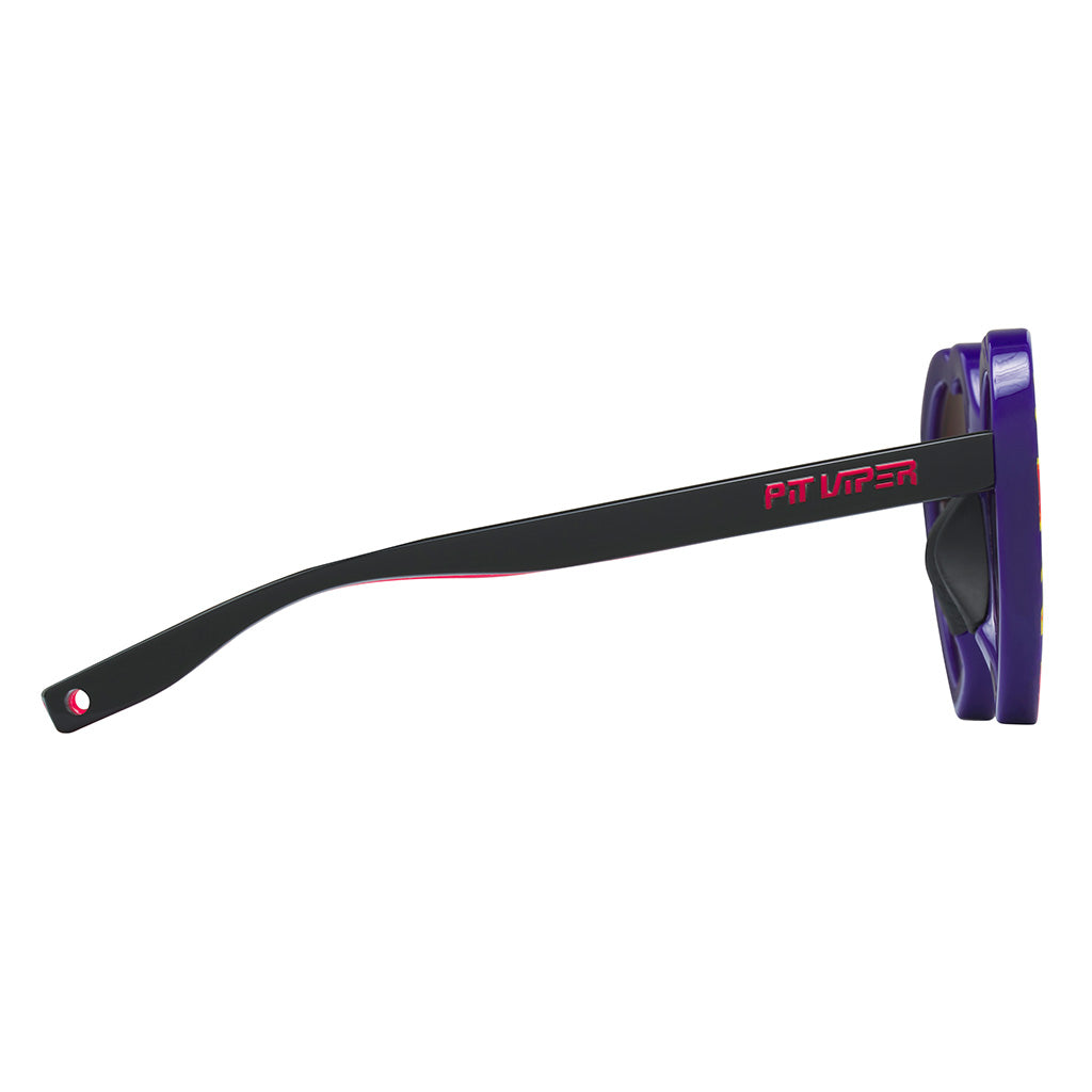 Admirer_combustion_product_4_right_908ead65-a790-4f85-9757-61228513880c