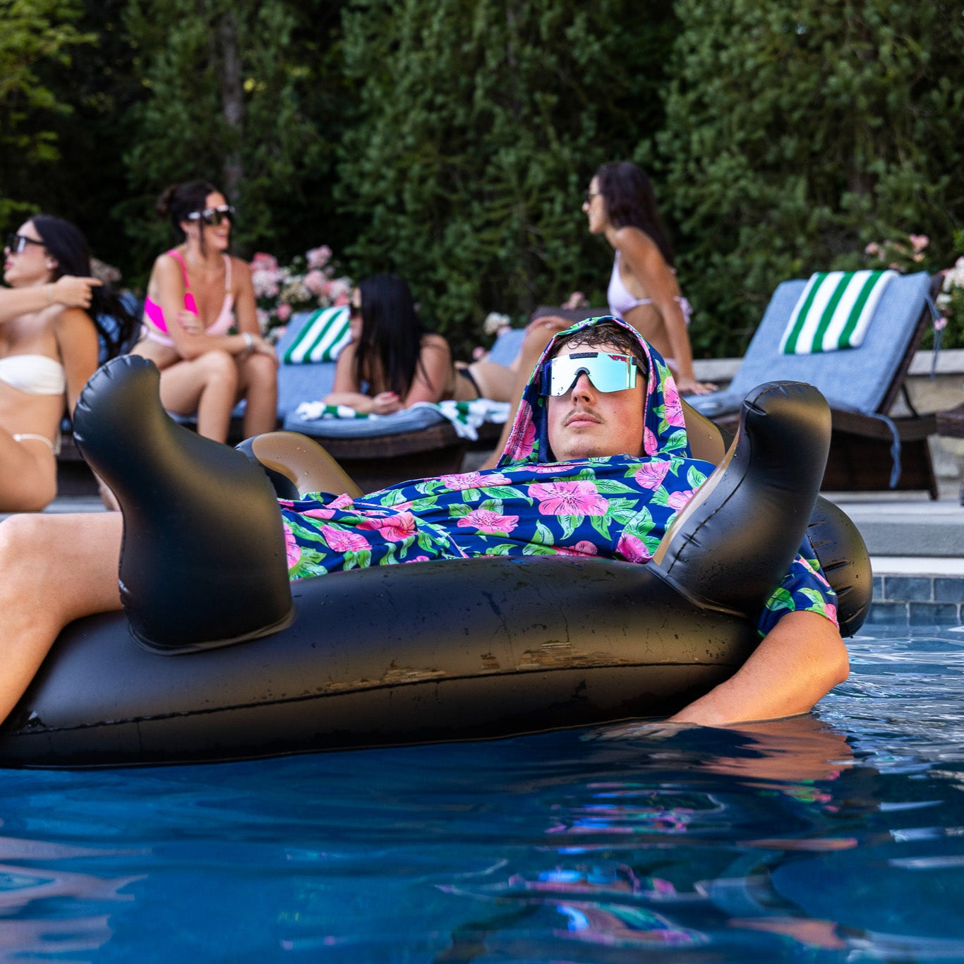 RM-PV-Pool-057
